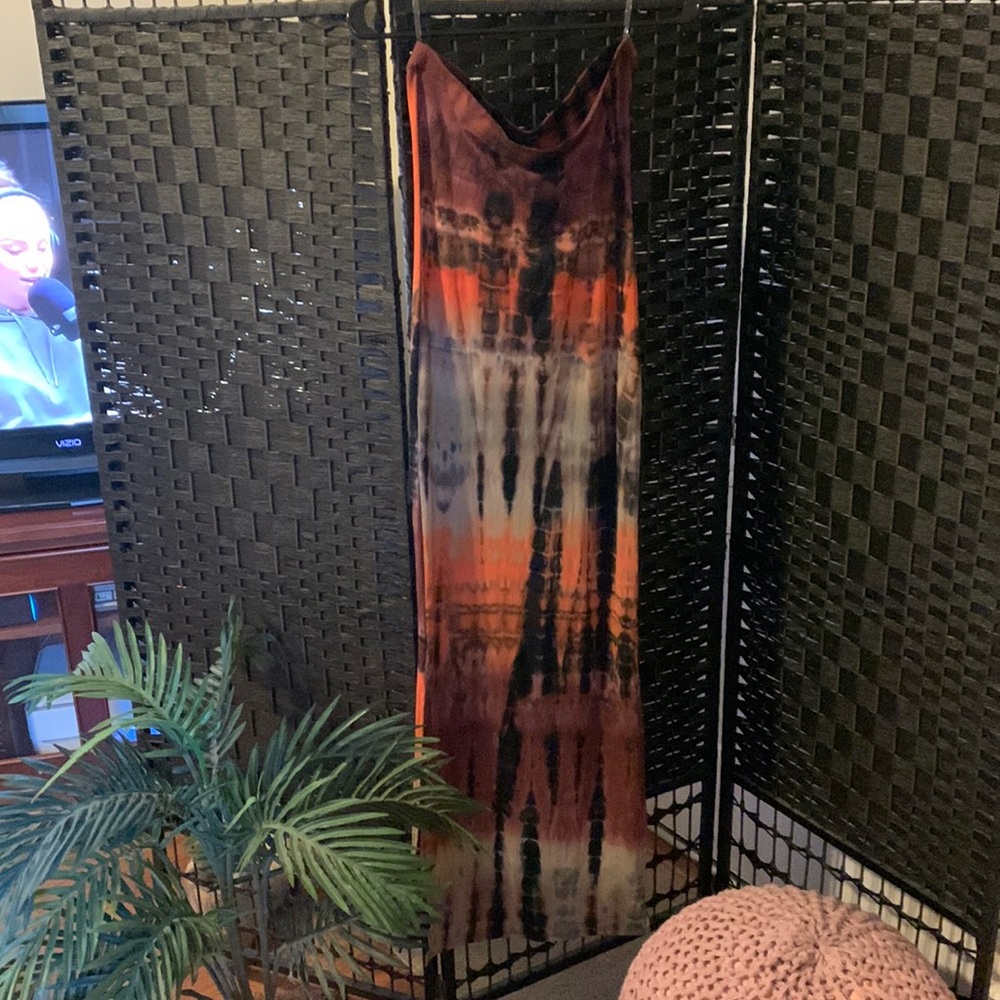 Fashion Nova tie dye strapless stretch dress. Size small. NWT